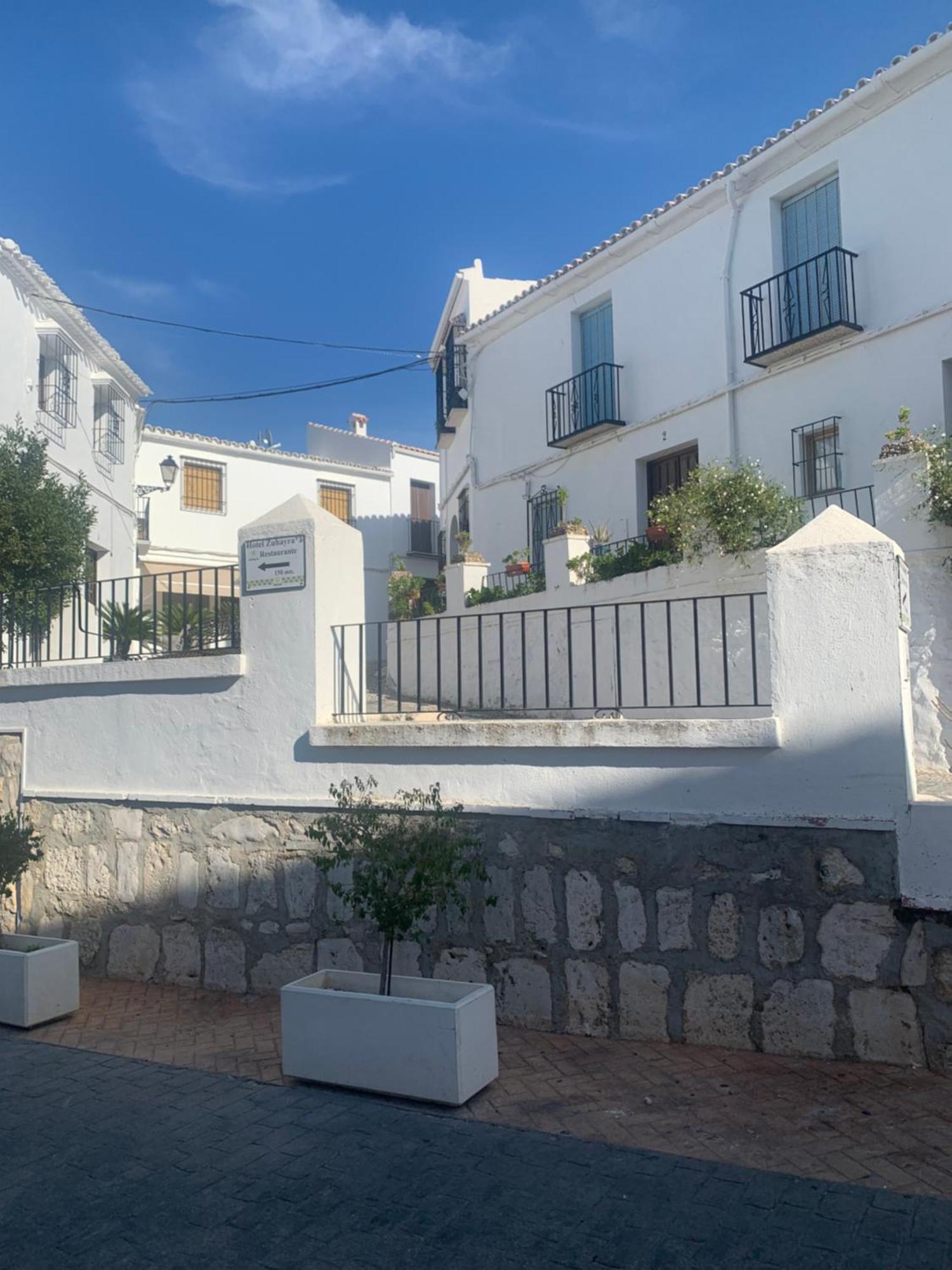 La Plaza Apartment Сухерос Екстериор снимка